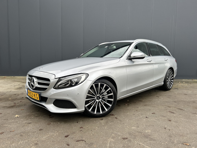 Mercedes-Benz C-Klasse 2015 Benzine