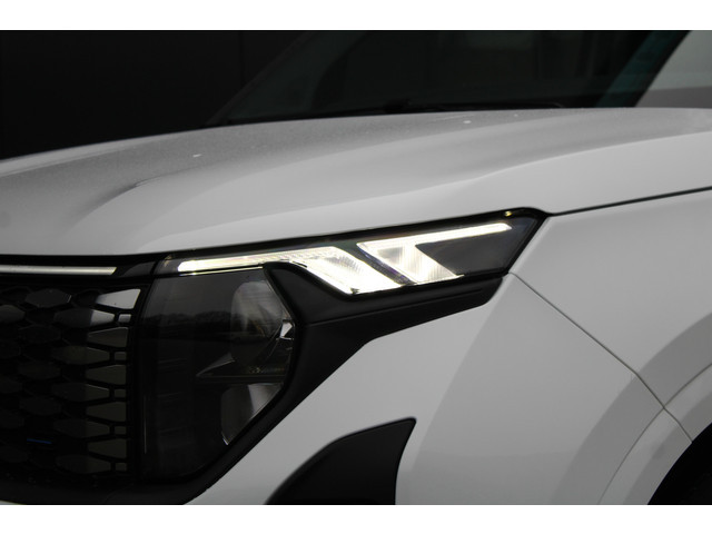 Ford E-Transit Courier