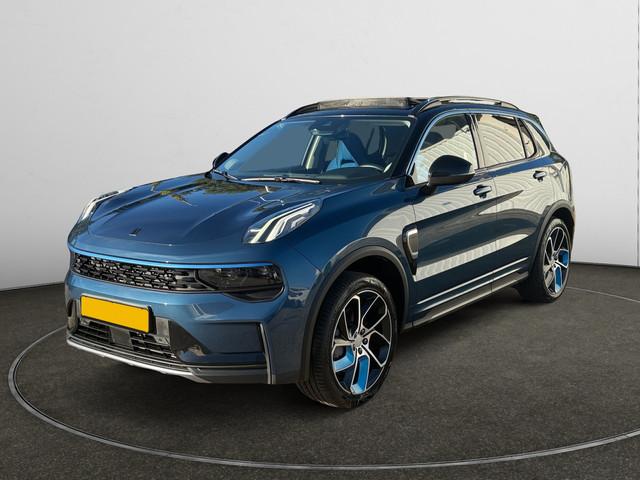 Lynk & Co 01