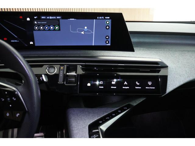 Peugeot E-5008