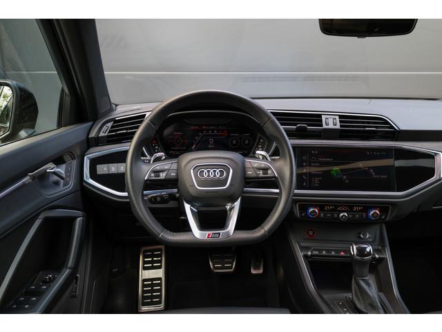 Audi RSQ3