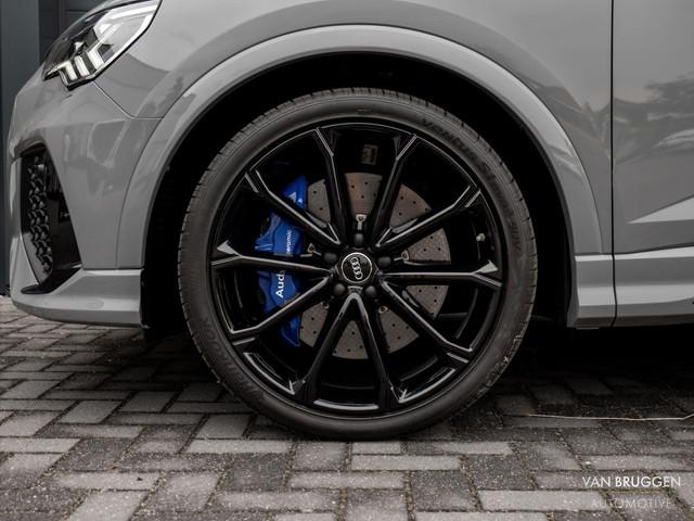 Audi RSQ3