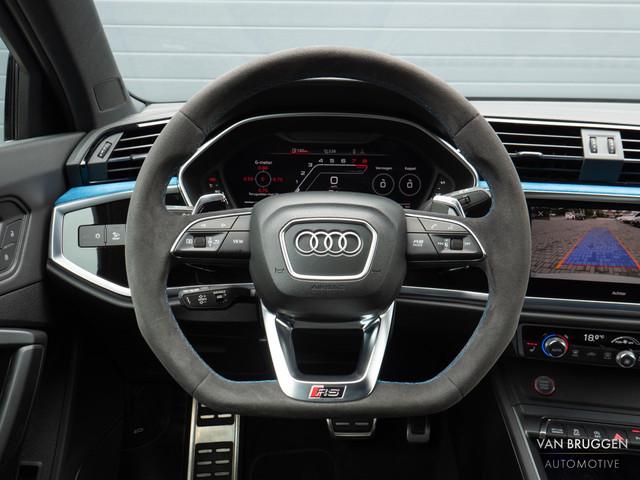 Audi RSQ3
