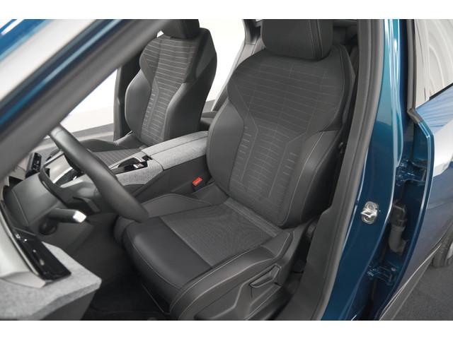 Peugeot E-3008
