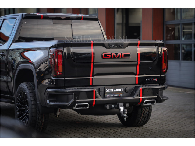 GMC Sierra