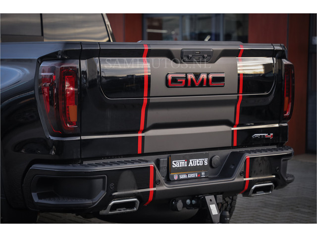 GMC Sierra