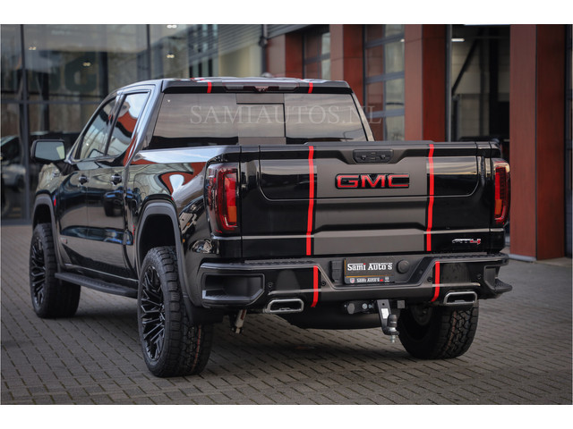 GMC Sierra