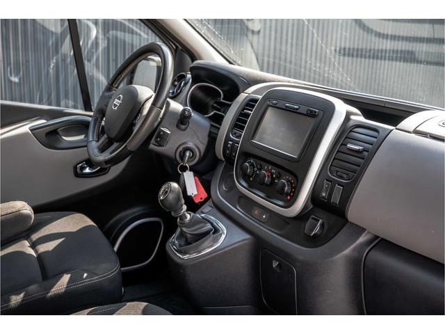Nissan NV300
