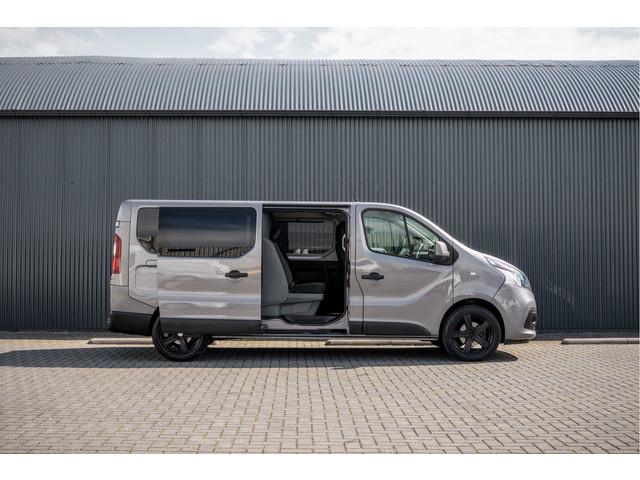 Nissan NV300