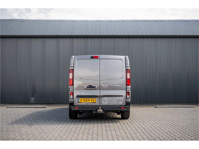 Nissan NV300