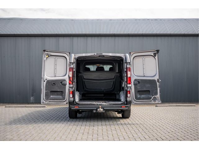 Nissan NV300