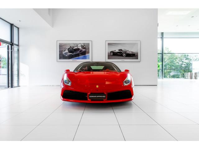Ferrari 488