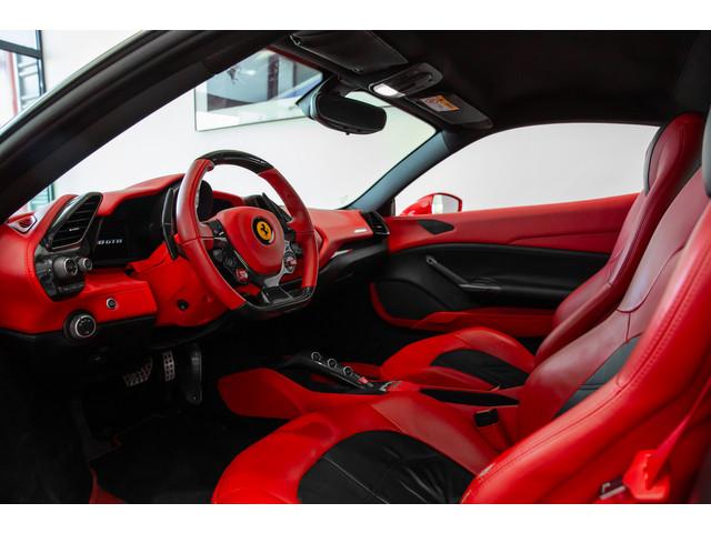 Ferrari 488