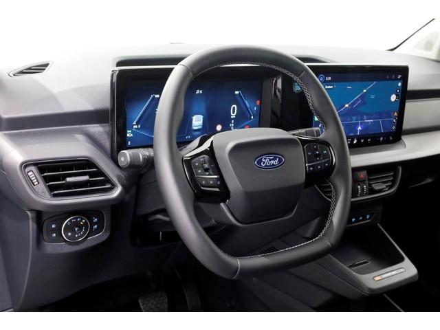 Ford E-Transit Courier