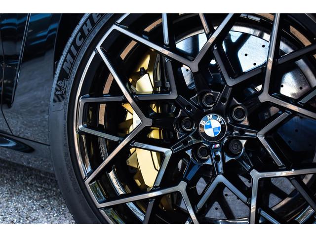 BMW M8