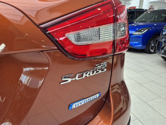 Suzuki S-Cross
