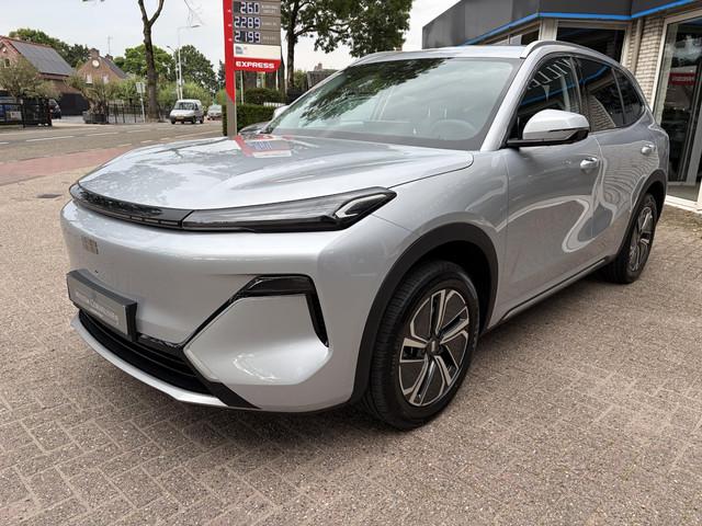 Geely Starray EM-i