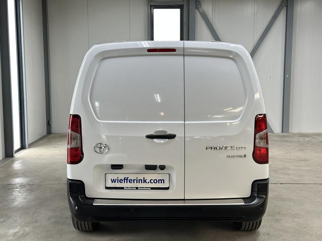 Toyota pro-ace