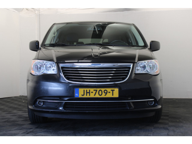 Chrysler Town & Country