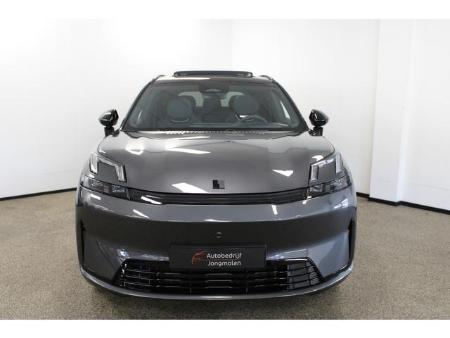 Lynk & Co 08