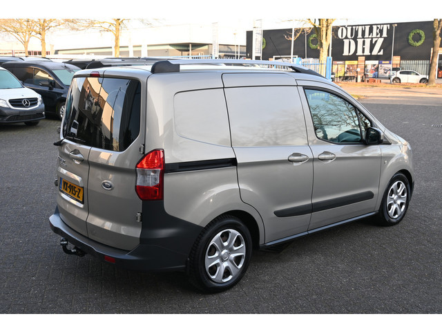 Ford Transit Courier