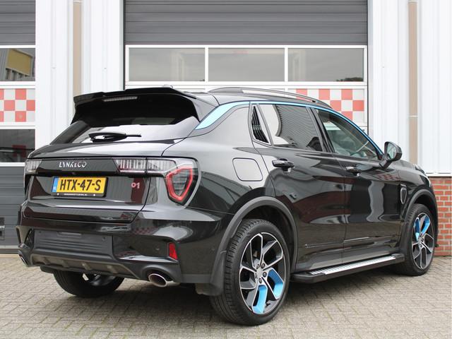Lynk & Co 01