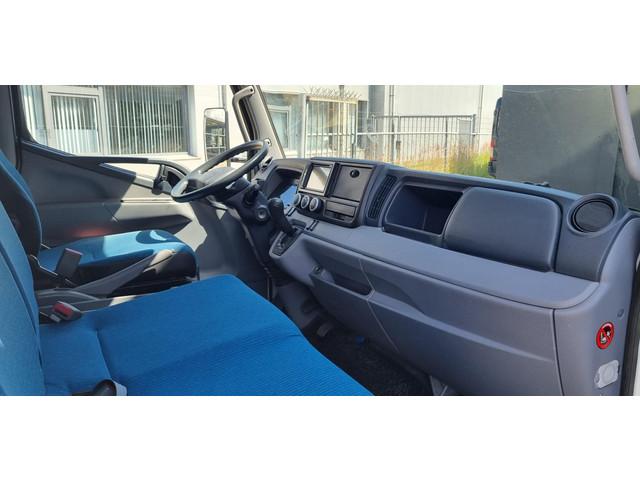 FUSO Canter