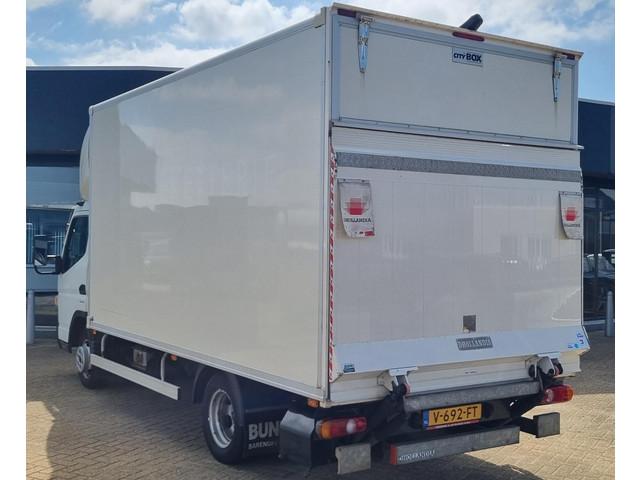 FUSO Canter