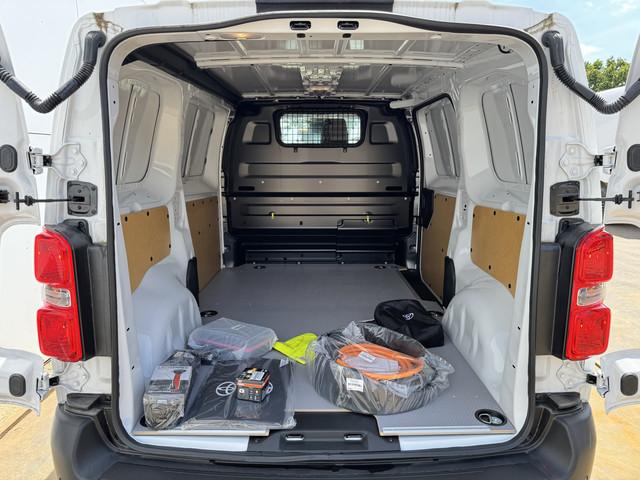Toyota pro-ace