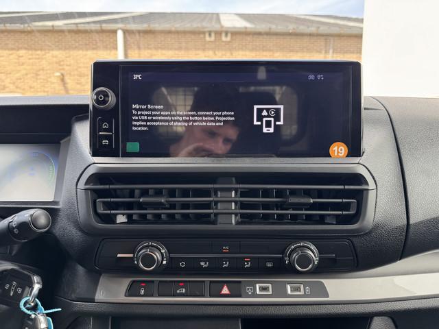 Toyota pro-ace