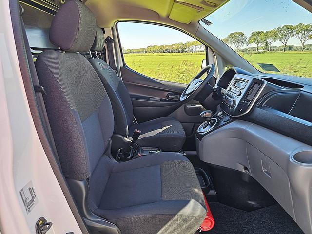 Nissan NV200