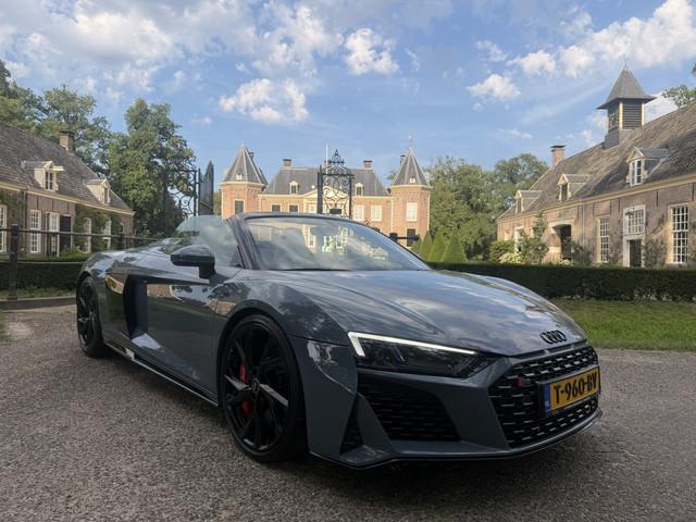 Audi R8