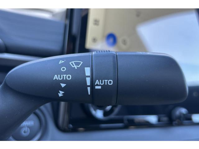 Toyota CHR +