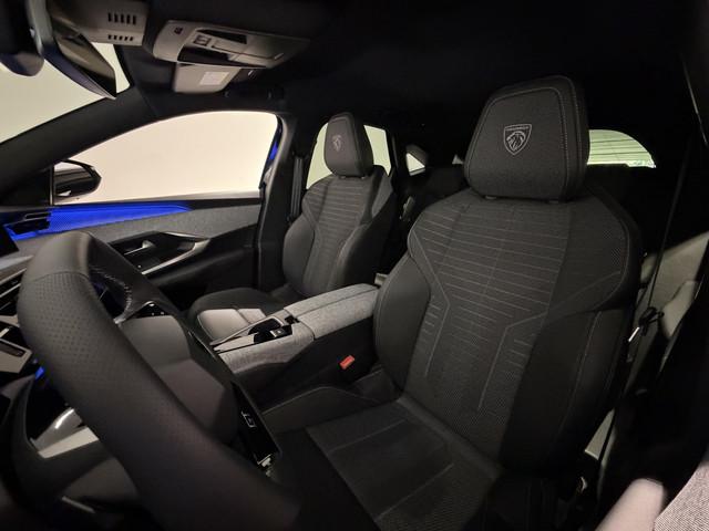 Peugeot E-3008
