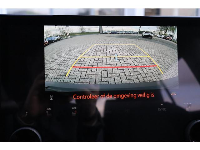 Toyota CHR +