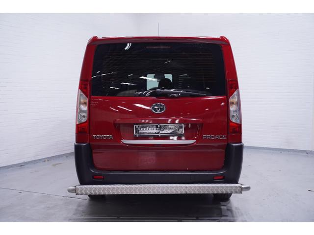 Toyota pro-ace