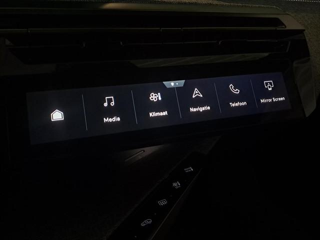 Peugeot E-3008