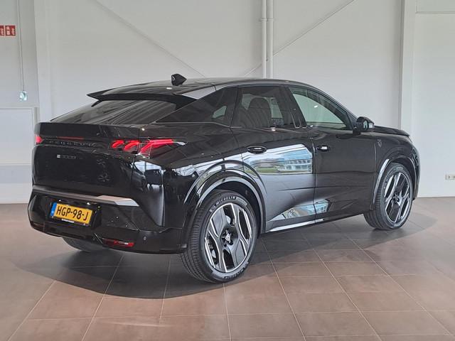 Peugeot E-3008