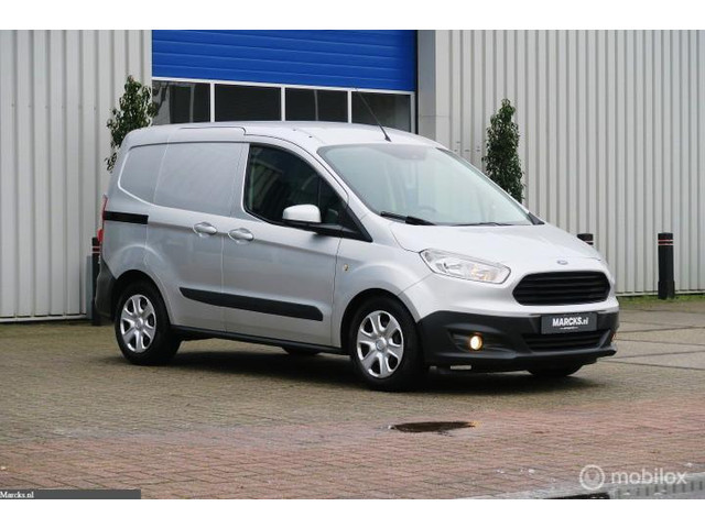 Ford Transit Courier
