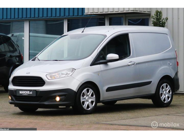 Ford Transit Courier
