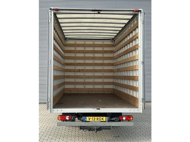 FUSO Canter