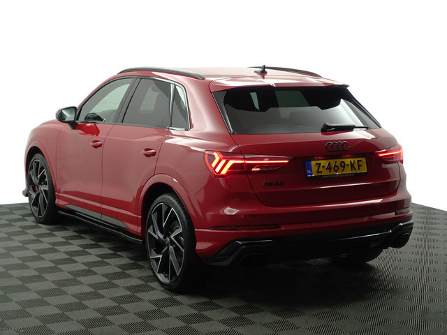 Audi RSQ3