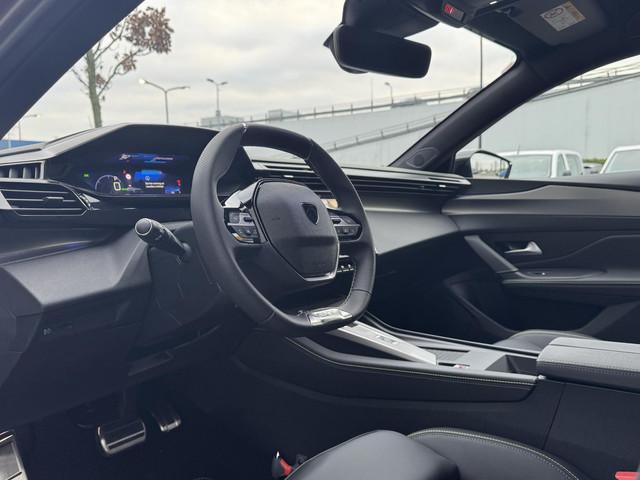 Peugeot E-308