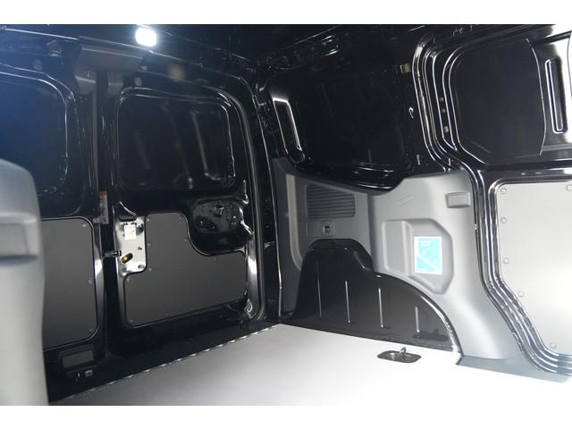 Ford E-Transit Courier