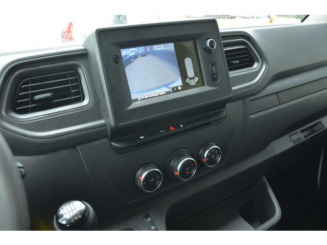 Nissan Interstar