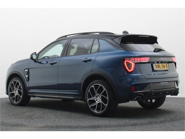 Lynk & Co 01