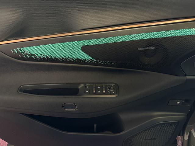 Lynk & Co 08