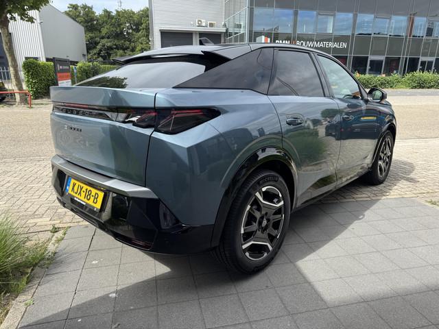 Peugeot E-3008