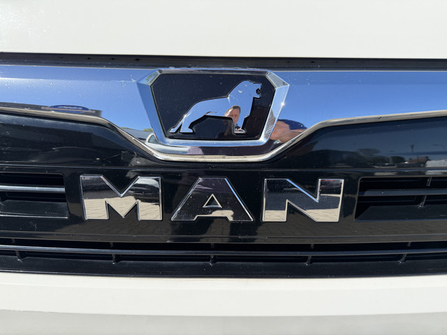 MAN TGE