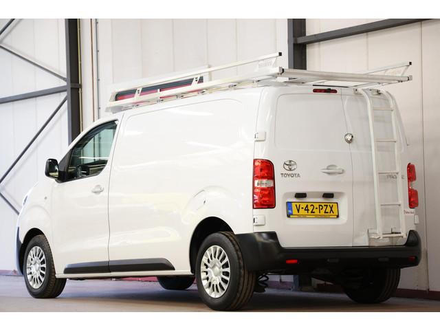 Toyota pro-ace
